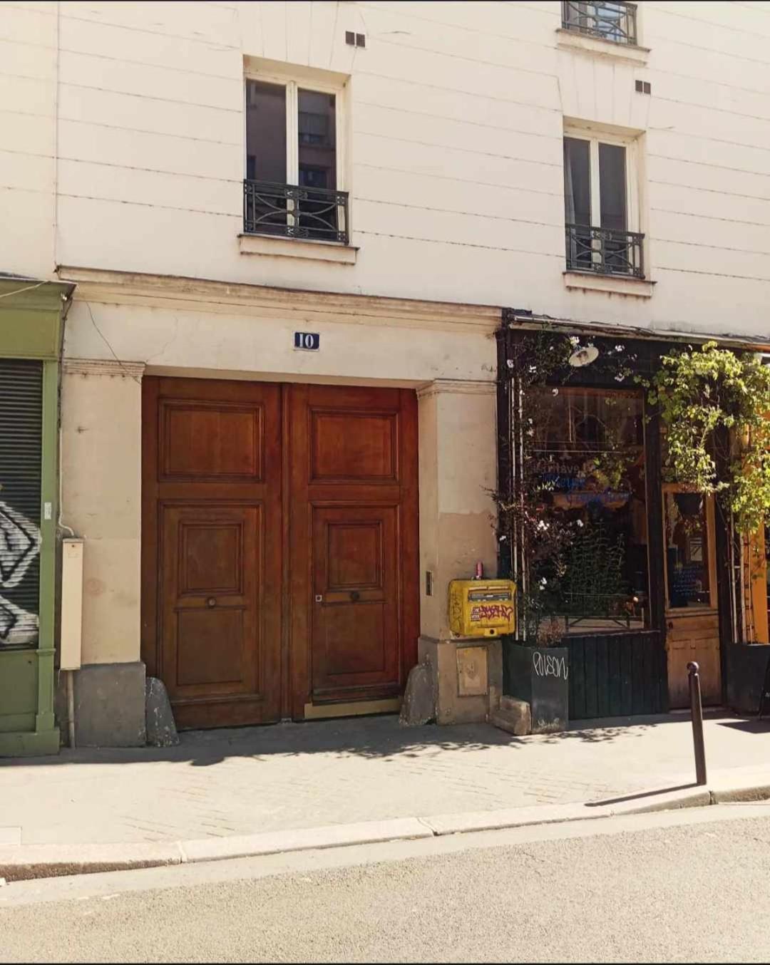 Sur Cour A Deux Pas Du Canal Saint-martin Appartamento Parigi